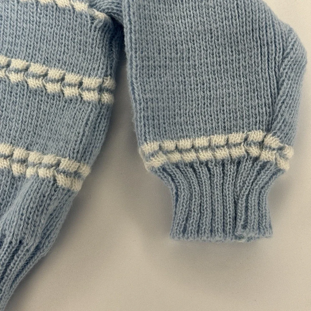 Vintage Blue Silly Flowers Hand Loomed Knit Sweater Acrylic With White Detail 18